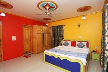 Super Oyo Hotel El Classics Сринагар Экстерьер фото
